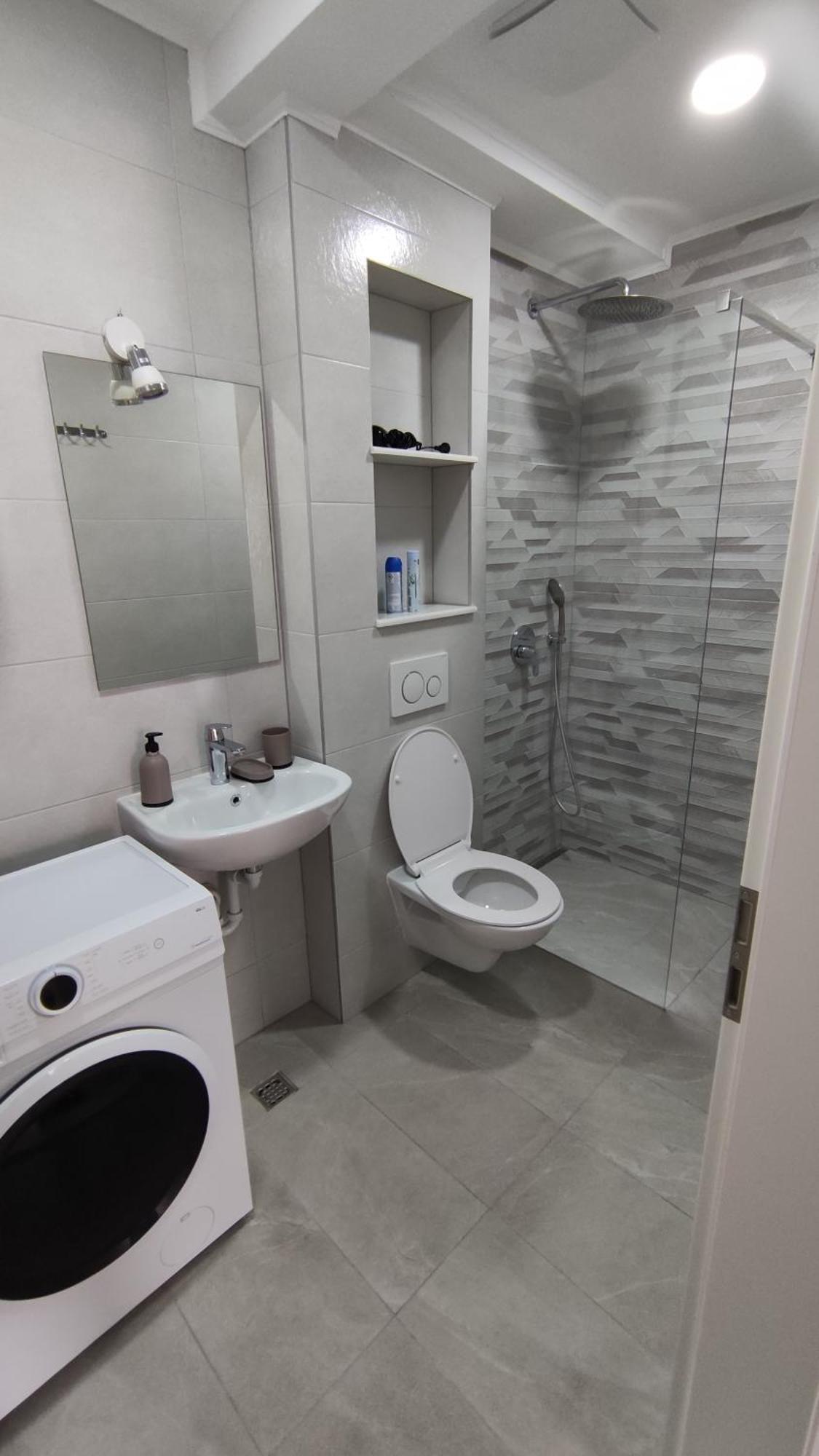 Sara Apartman