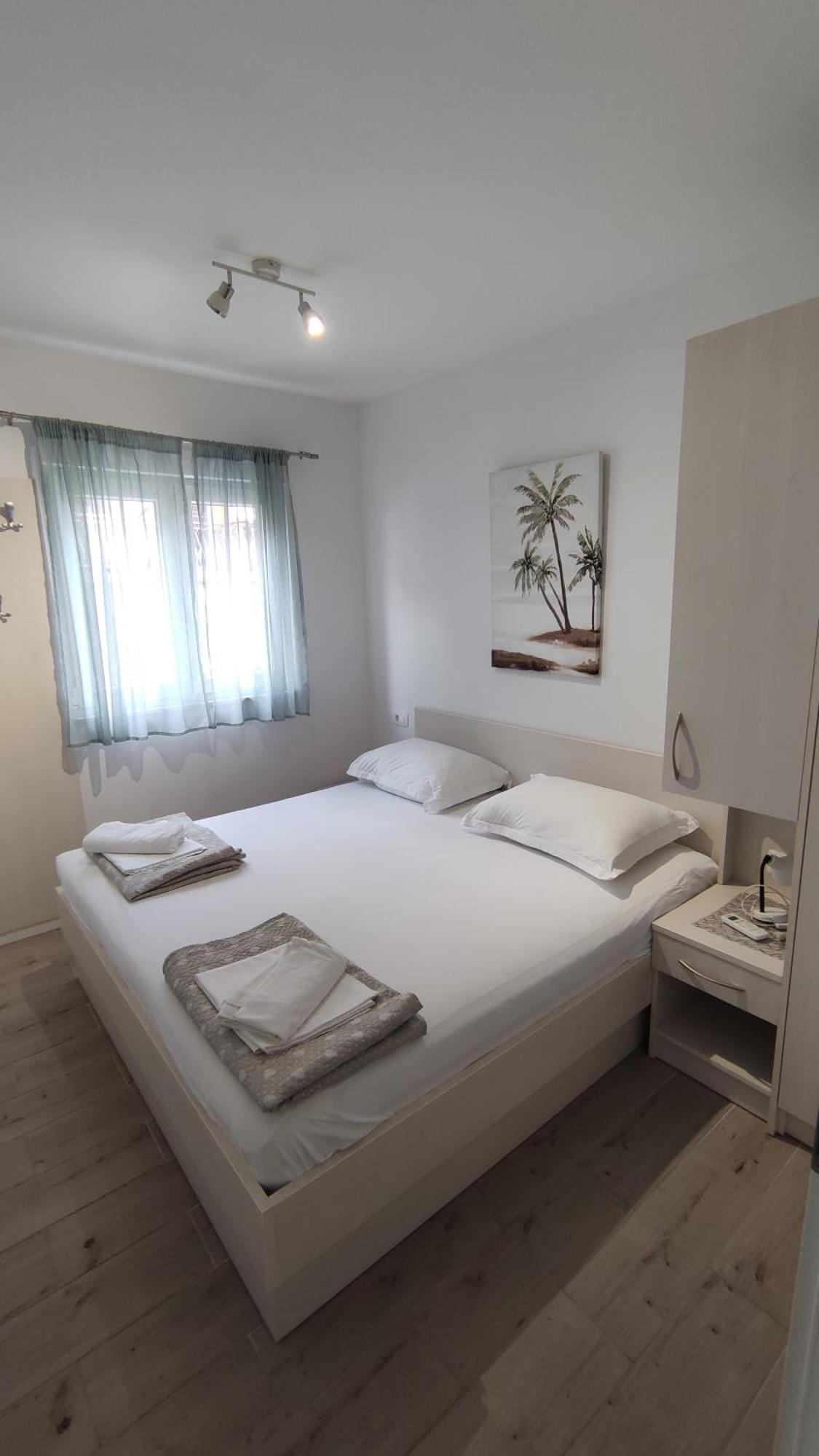 Sara Apartman Makarska